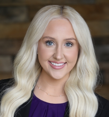 Lake Oconee Georgia dentist Dr. Emily