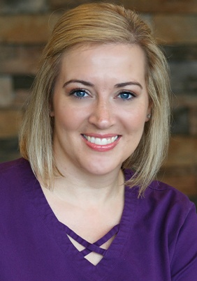 Dental assistant Amanda